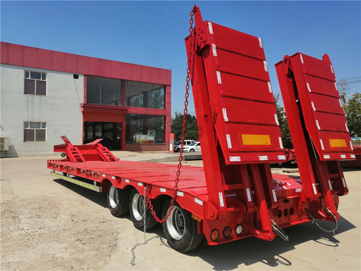 大型設(shè)備在運輸卸車時需要怎么做？這些事項都要注意了！